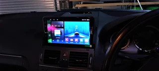 MERCEDES BENZ C-CLASS (W204) 9 INCH ANDROID MEDIA/NAVIGATION/BLUETOOTH UNIT (PRE FACELIFT)