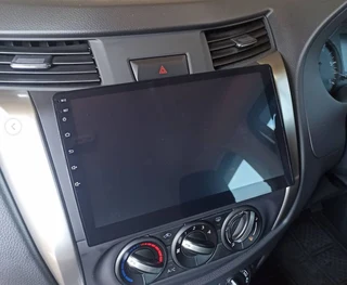 NISSAN NAVARA (2017-2023) 9 INCH MEDIA UNIT WITH CARPLAY