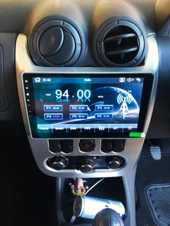 NISSAN NP200 9 INCH TOUCHSCREEN MEDIA UNIT