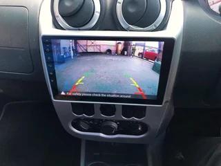 NISSAN NP200 9 INCH TOUCHSCREEN MEDIA UNIT