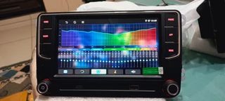 VW 7 INCH ANDROID TOUCHSCREEN MEDIA PLAYER WITH APPLE CARPLAY / ANDROID AUTO