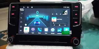 VW 7 INCH ANDROID TOUCHSCREEN MEDIA PLAYER WITH APPLE CARPLAY / ANDROID AUTO