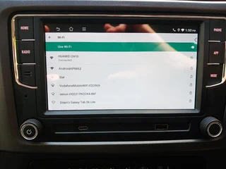 VW 7 INCH ANDROID TOUCHSCREEN MEDIA PLAYER WITH APPLE CARPLAY / ANDROID AUTO