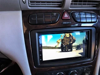 MERCEDES BENZ C-CLASS PRE-FACELIFT (W203) 7 INCH ANDROID MEDIA/NAVIGATION/BLUETOOTH UNIT