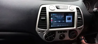 HYUNDAI I20 (2009 - 2012) 7 INCH TOUCHSCREEN MEDIA PLAYER WITH CARPLAY/ ANDROID AUTO/ GPS