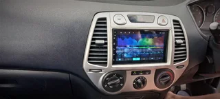 HYUNDAI I20 (2009 - 2012) 7 INCH TOUCHSCREEN MEDIA PLAYER WITH CARPLAY/ ANDROID AUTO/ GPS