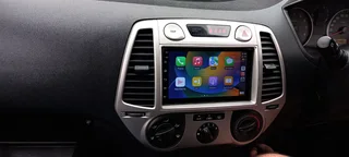 HYUNDAI I20 (2009 - 2012) 7 INCH TOUCHSCREEN MEDIA PLAYER WITH CARPLAY/ ANDROID AUTO/ GPS