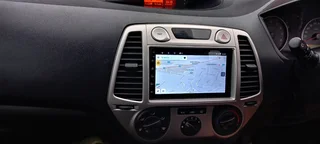 HYUNDAI I20 (2009 - 2012) 7 INCH TOUCHSCREEN MEDIA PLAYER WITH CARPLAY/ ANDROID AUTO/ GPS