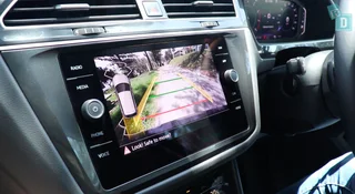 VW APPLE CARPLAY / ANDROID AUTO WITH CAMERA INTEGRATION ONTO FACTORY SCREEN