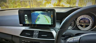 MERCEDES BENZ FACELIFT W204 C-CLASS 10 INCH ANDROID MEDIA TOUCHSCREEN (2011-2015)