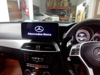 Mercedes Benz Facelift W204 C-class 10 Inch Android Media Touchscreen (2011-2015)