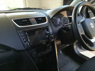 SUZUKI SWIFT DVD/NAVIGATION UNIT(2008-2011)