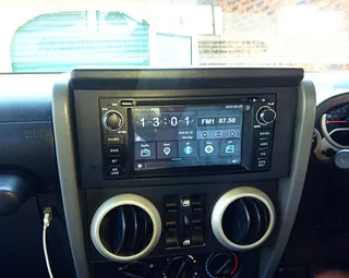 JEEP WRANGLER/ SAHARA MEDIA- NAVIGATION UNIT