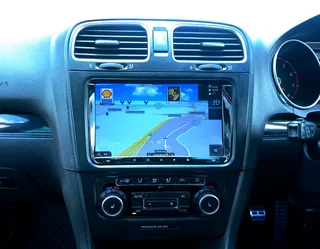 VW 9 INCH TOUCHSCREEN MEDIA PLAYER WITH CARPLAY/ GPS/ ANDROID AUTO