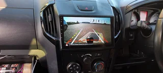 ISUZU 9 INCH TOUCHSCREEN MEDIA UNIT