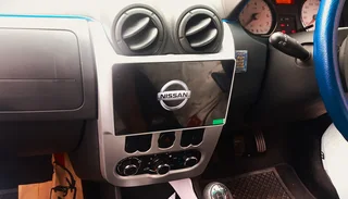 Nissan Np200 9 Inch Android Touchscreen Unit
