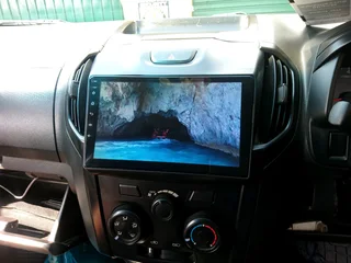 ISUZU ANDROID TOUCHSCREEN MEDIA UNIT (USED)