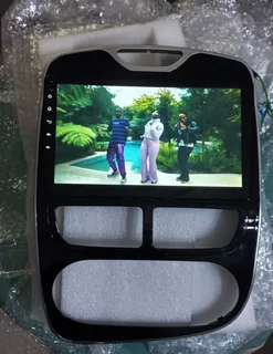 RENAULT CLIO 4 ANDROID 10 INCH TOUCHSCREEN MEDIA UNIT (2013- 2017)