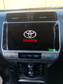 TOYOTA PRADO 150 SERIES 10 INCH ANDROID MEDIA UNIT WITH CARPLAY