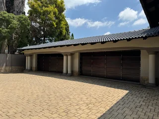 Garage doors double with Motors