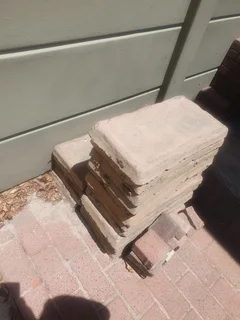 Paving tiles for free - collection in Strand