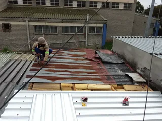 Roof and Carport Specialist, Power Cleaning, Repair, Waterproofing, Western Cape ✅