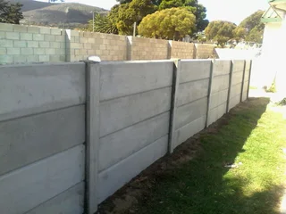 Vibracrete Extension Fence Installation – Western Cape Experts with 20&#43; Years Experience!✅