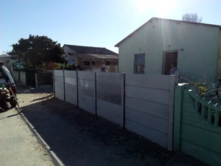 Vibracrete Extension Fence Installation – Western Cape Experts with 20&#43; Years Experience!✅