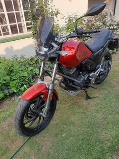 2022 Honda 200 Hero - Xpulse - Road Bike - R15,000