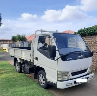 JMC CARRYING 2.8 Turbo Diesel Truck - R108,000
