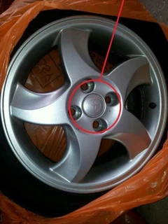 Toyota Centre Caps - for RunX / Rxi / Rsi / 20 valve / Twincam / Yaris rims