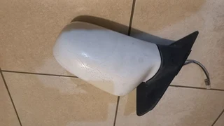 2002 corolla rxi LHS electric side mirror