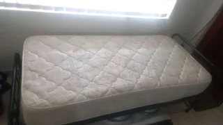 Single bed mattress