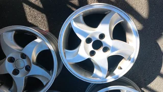 Toyota corolla rxi blade rims 15inch