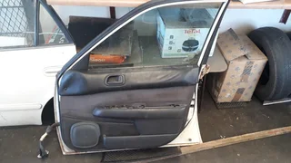 Doorpads for 1999 toyota corolla rxi / rsi 20v (electric windows-old spec )