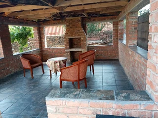 6 Bedroomed House for Sale