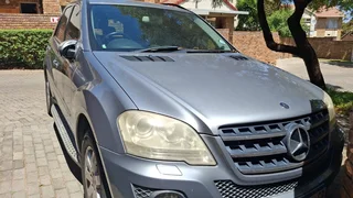 Very Clean 2010 Mercedes-Benz ML 350 Diesel Automatic