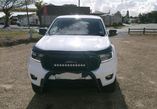 2023 Ranger 2.0 SIT FX4 4x2 (20 000km)