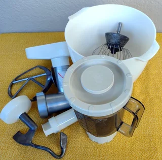 Kenwood Major electronic Mixer Model KM230 (6.7 litres 650W) as New