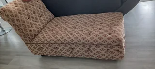 Chaise lounger chair