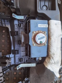 2014/2015 KIA CERATO DASH with airbag*****R3000**