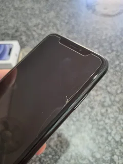 IPHONE XR 64GB CELLPHONE FOR SALE – GOOD CONDITION