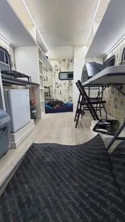 CAMPER / TOURING TRUCK