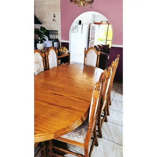 Dining Room Suite  Oak  8 Seater  Extendable Table  Sideboard Credenza  Oak dining room suite