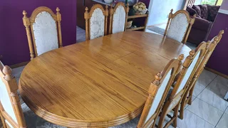 Dining Room Suite  Oak  8 Seater  Extendable Table  Sideboard Credenza  Oak dining room suite