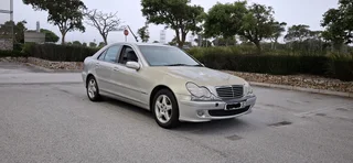 C240 Avantgarde 2.6L V6 Mercedes Benz