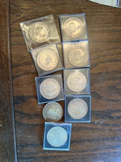 We buy coins and bank notes - any age &amp; country