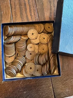 We buy coins and bank notes - any age &amp; country