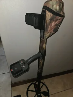Minelab CTX 3030 gold prospecting metal detector