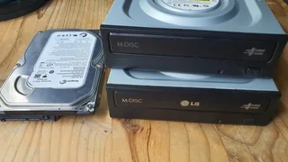 Seagate 160GB HDD + 2 LG DVD Writers